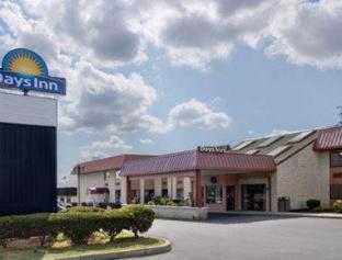 Days Inn By Wyndham Hillsborough Oda fotoğraf
