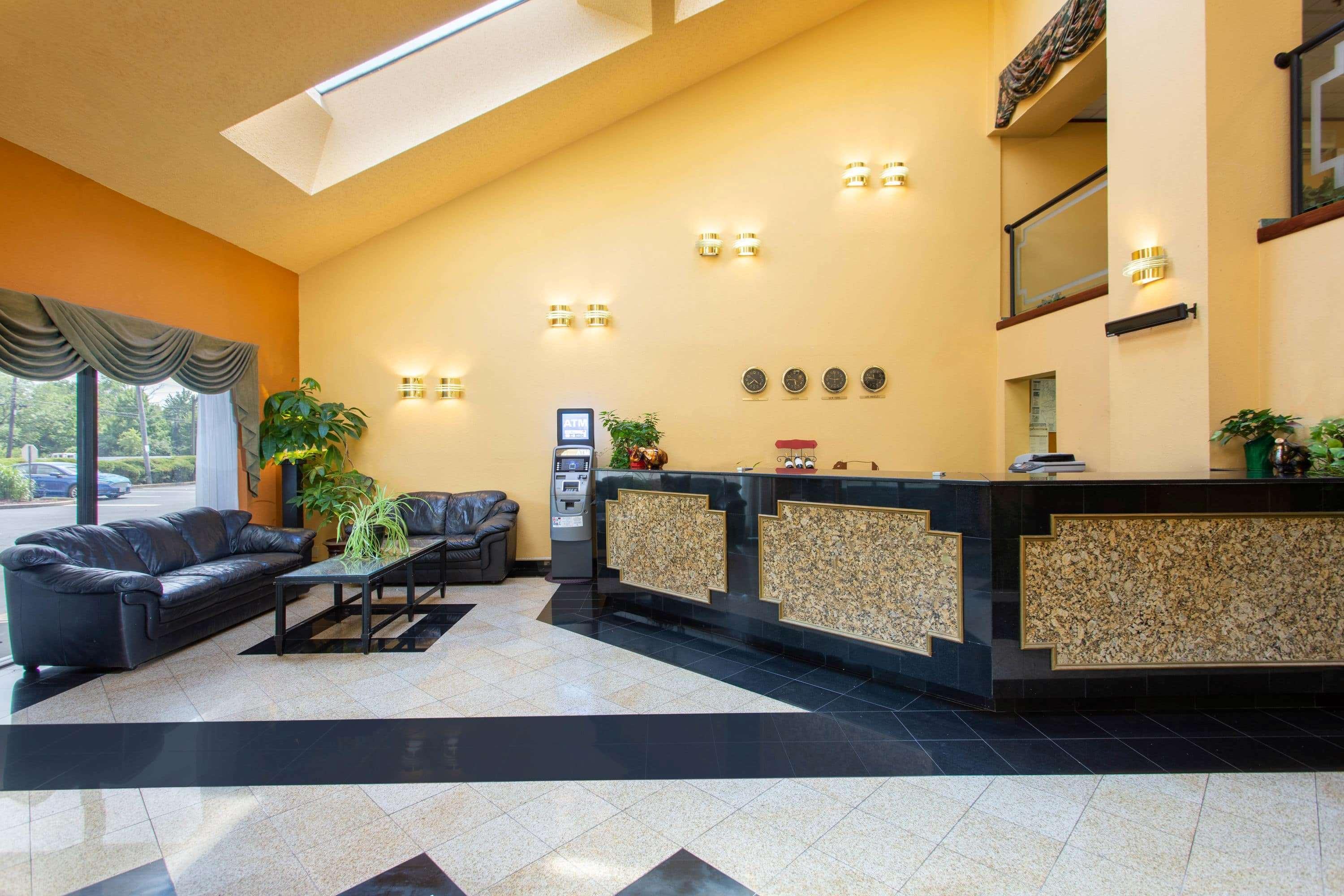 Days Inn By Wyndham Hillsborough Dış mekan fotoğraf